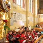 Pieśni Pasyjne w wykonaniu zespołu ludowego Wawrzynioki z Glinianki 2019- 08